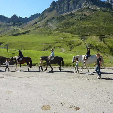 & Golf Pic Du Midi 3* La Mongie