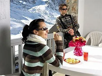 美尔特高尔夫皮克杜米迪公寓 公寓式酒店