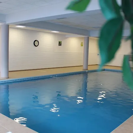 美尔特高尔夫皮克杜米迪公寓 公寓式酒店 3*