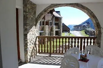 公寓式酒店 美尔特高尔夫皮克杜米迪公寓 3*